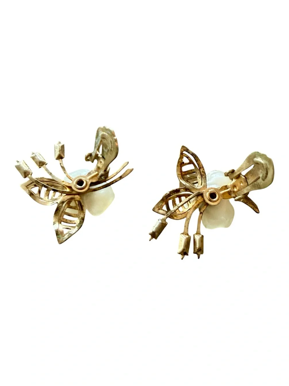 1950’s Bee “Look” Clip On Earrings, Goldtone w/Pearlescant White & Rhinestones
